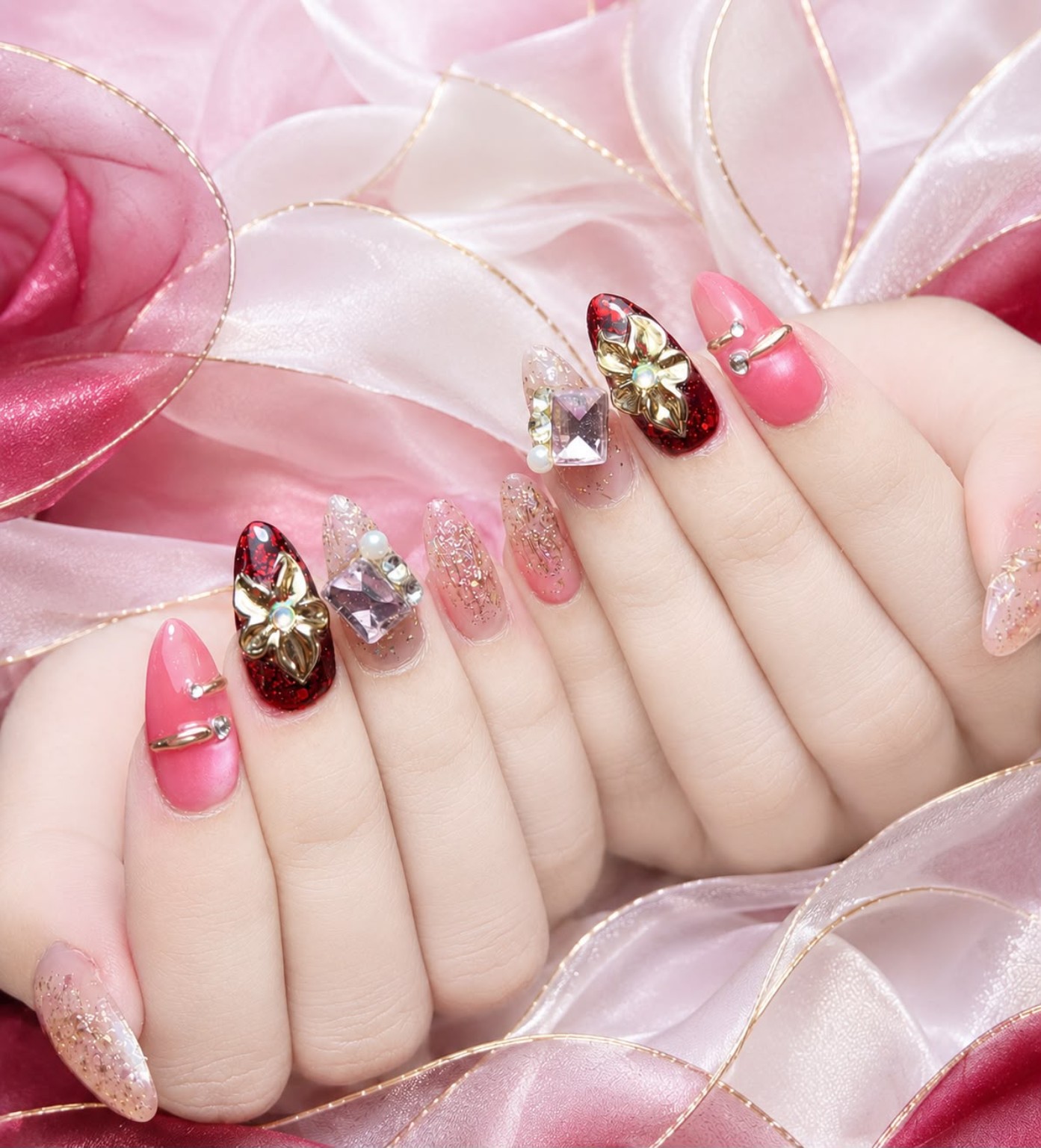 Nail art Queenay